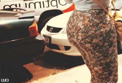 Popular Ass Gifs